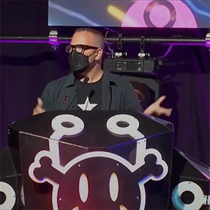 Cory Doctorow speaking at DEF CON 32 image